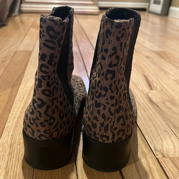 Chelsea boot by Kenneth Cole - Picture 3 of 5